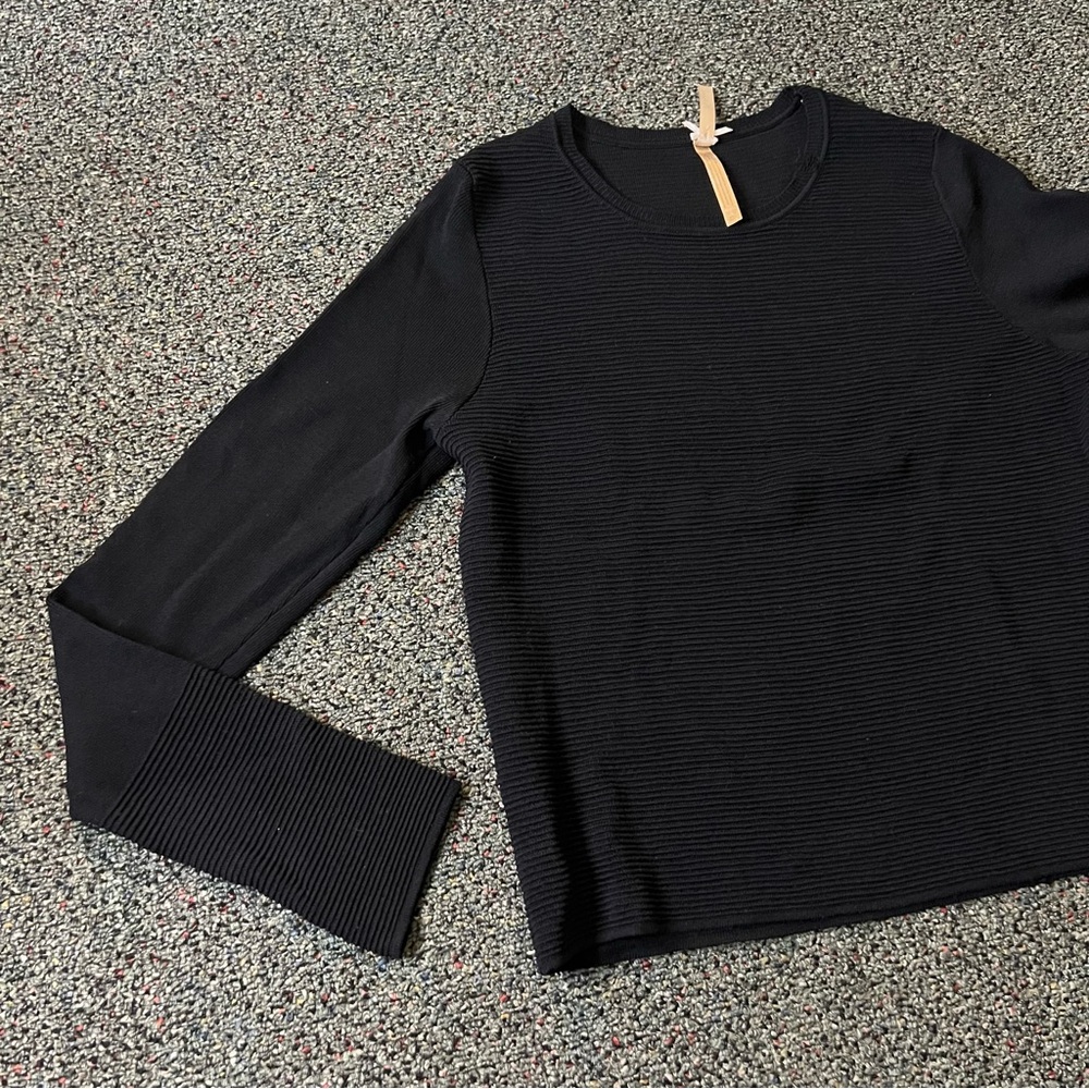 Modest Black Horizontal Stripe Ribbed Round-Neck Long-Sleeve Stretch Shirt Top